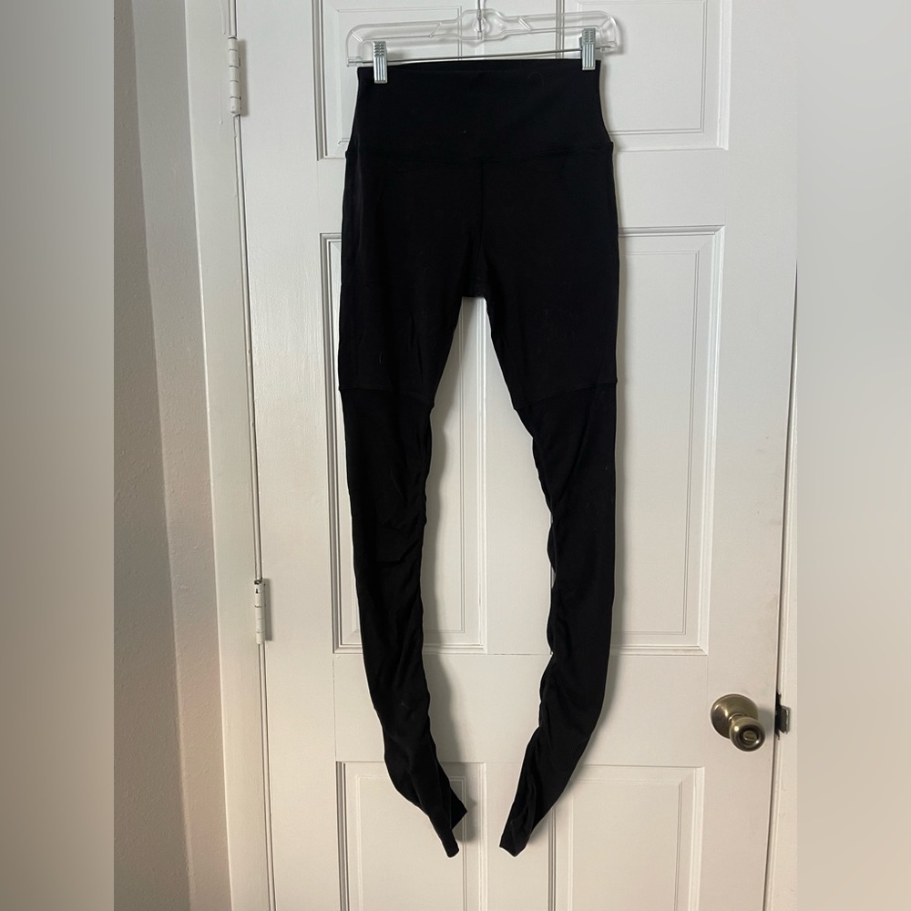 alo Goddess Leggings